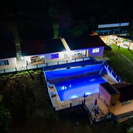 Pousada Na Regiao De Extrema A 1 Hora De Sp Bagian luar foto